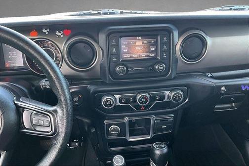 Bikini Pearlcoat 2020 Jeep Wrangler Unlimited Sport