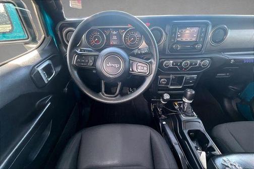 Bikini Pearlcoat 2020 Jeep Wrangler Unlimited Sport