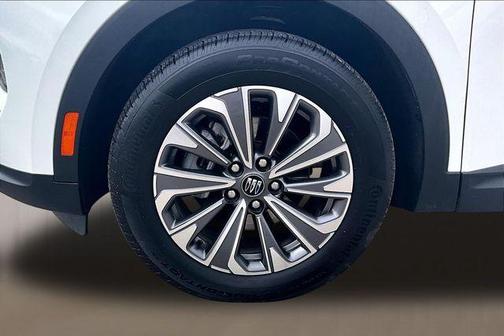Summit White 2024 Buick Envision Preferred