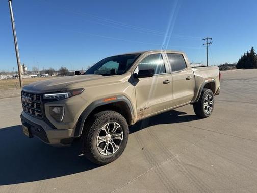 2024 GMC Canyon AT4