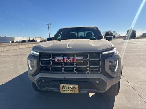 2024 GMC Canyon AT4