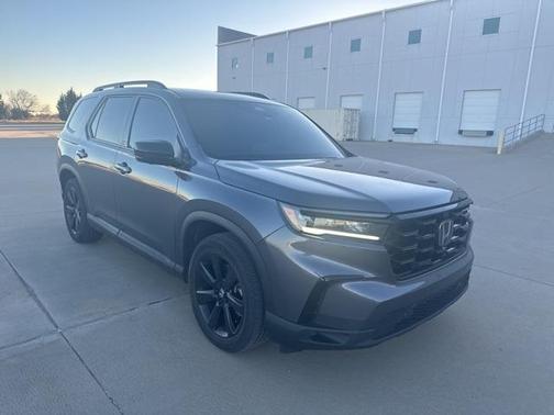 2025 Honda Pilot Black Edition