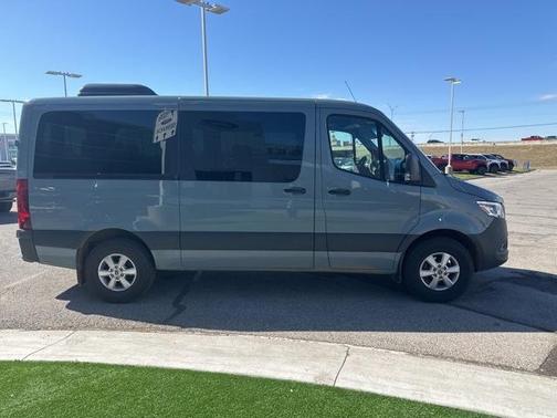 2023 Mercedes-Benz Sprinter 2500 144 WB Standard Roof Passenger