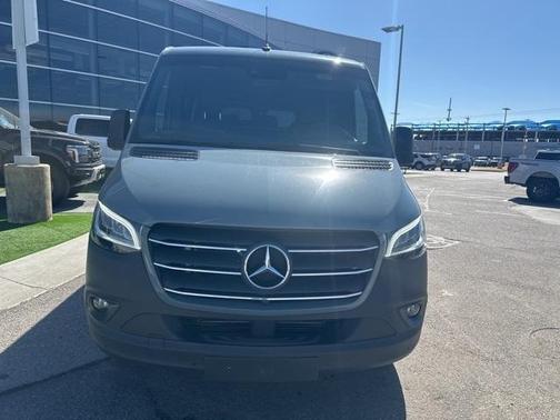 2023 Mercedes-Benz Sprinter 2500 144 WB Standard Roof Passenger