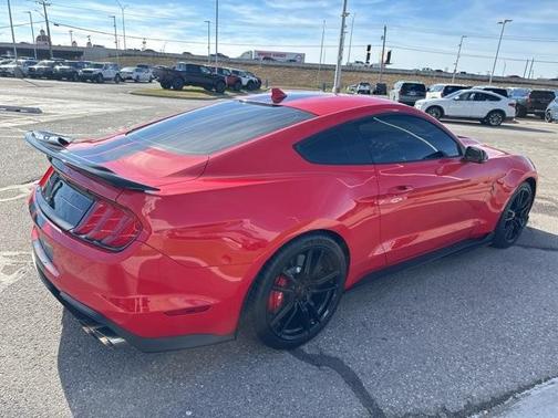 2020 Ford Shelby GT500 Base