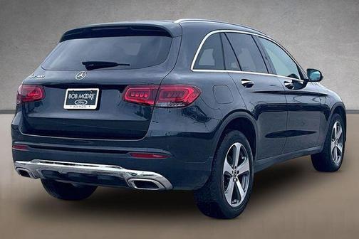 Graphite Gray Metallic 2022 Mercedes-Benz GLC 300 Base