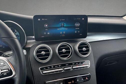 Graphite Gray Metallic 2022 Mercedes-Benz GLC 300 Base