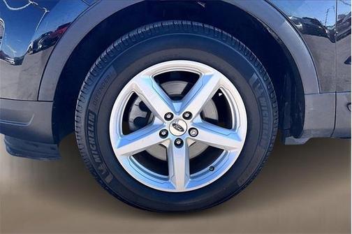 2018 Ford Explorer Base