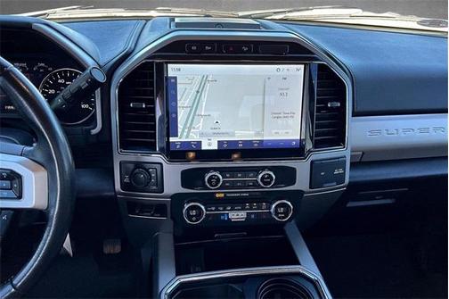 2022 Ford F-350 Lariat Super Duty