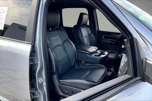 Billet Silver Metallic Clearcoat 2022 RAM 2500 Laramie