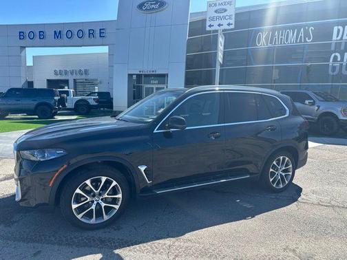 Black Sapphire Metallic 2024 BMW X5 xDrive40i
