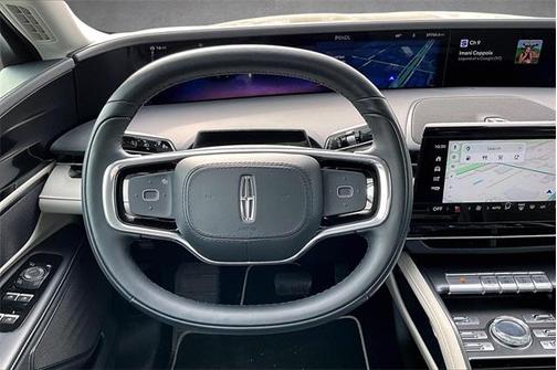 2025 Lincoln Nautilus Premiere