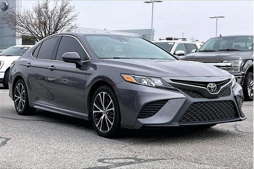 2020 Toyota Camry 