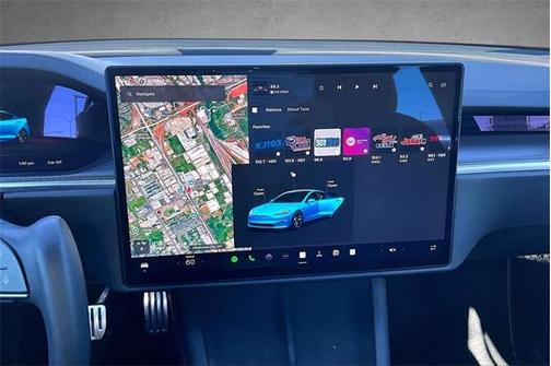 2022 Tesla Model S Plaid