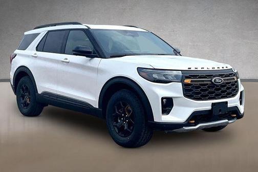 Star White 2026 Ford Explorer Tremor