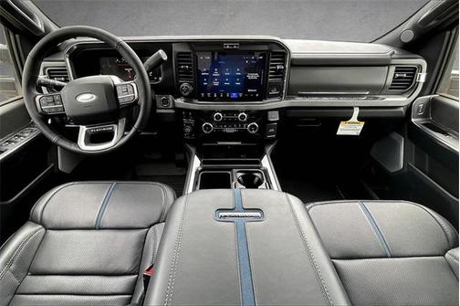 2025 Ford F-250 Platinum