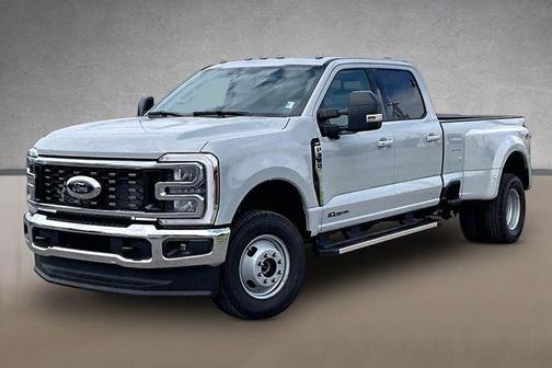 Avalanche 2026 Ford F-350 XLT
