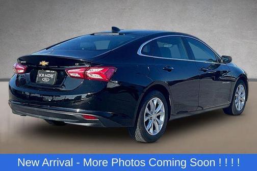 Mosaic Black Metallic 2020 Chevrolet Malibu LT