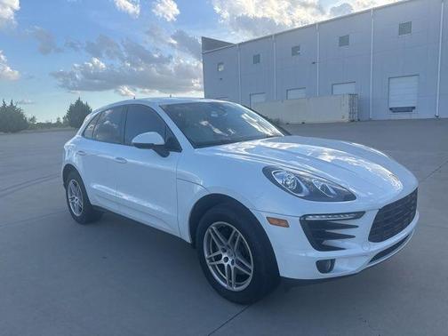 2018 Porsche Macan Base