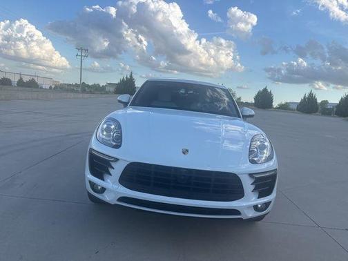 2018 Porsche Macan Base