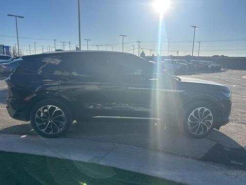 2024 Lincoln Nautilus Reserve