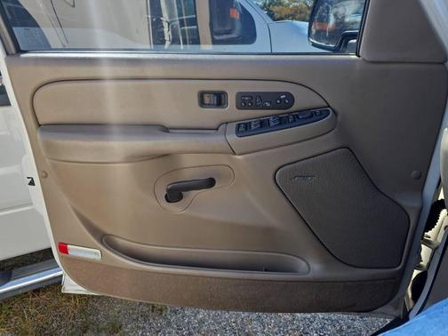 2005 Chevrolet Suburban 1500 LT