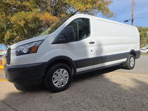 2018 Ford Transit-250 Base