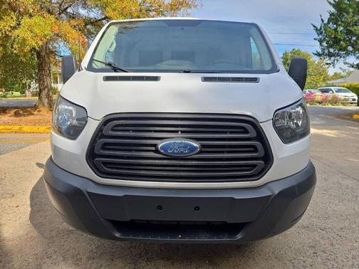 2018 Ford Transit-250 Base