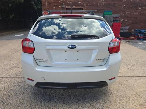 2014 Subaru Impreza 2.0i