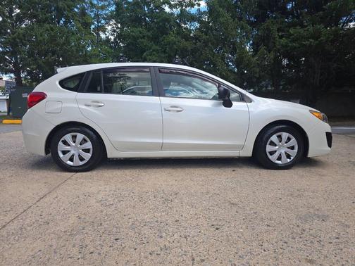 2014 Subaru Impreza 2.0i