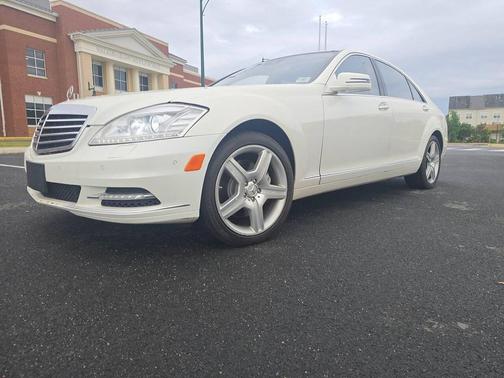 Diamond White Metallic 2013 Mercedes-Benz S-Class 4MATIC