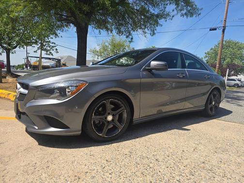 Mountain Gray Metallic 2014 Mercedes-Benz CLA-Class Base