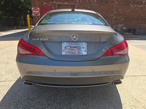 Mountain Gray Metallic 2014 Mercedes-Benz CLA-Class Base