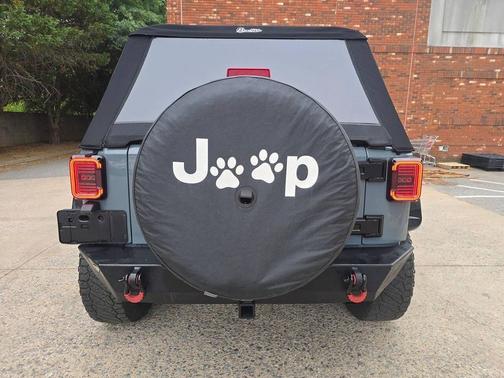 Anvil Clearcoat 2015 Jeep Wrangler Unlimited Sport