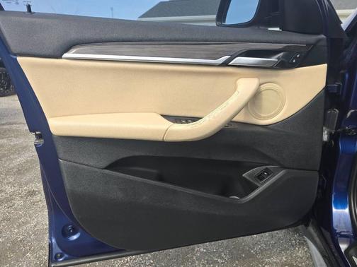 2017 BMW X1 sDrive28i