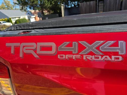 2015 Toyota Tundra SR5