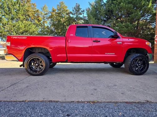 2015 Toyota Tundra SR5