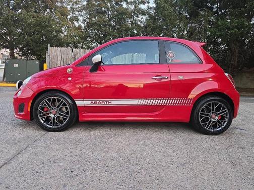 2015 FIAT 500 Abarth