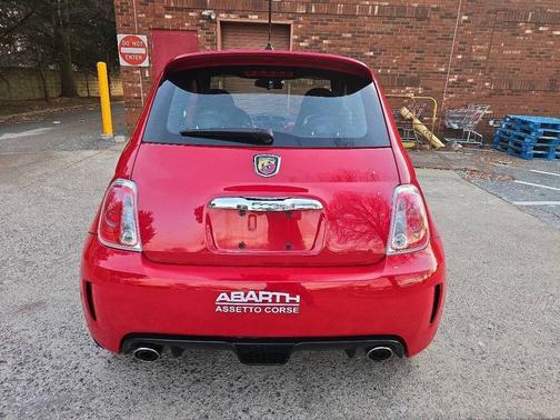 2015 FIAT 500 Abarth