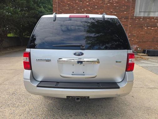White Platinum Metallic Tri-Coat 2013 Ford Expedition Limited