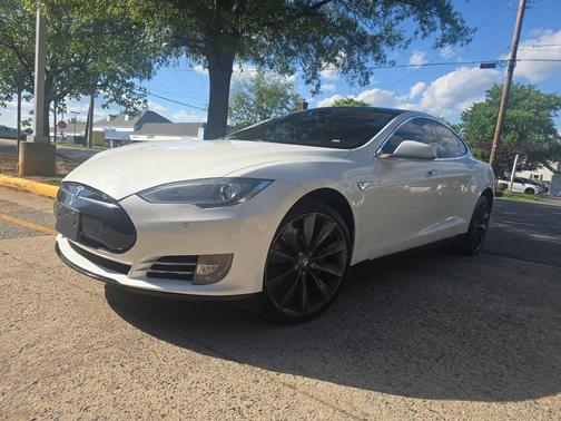 Black 2014 Tesla Model S 85