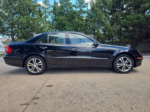 2009 Mercedes-Benz E-Class 4MATIC