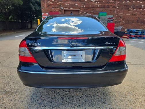 2009 Mercedes-Benz E-Class 4MATIC