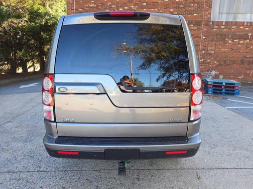 2010 Land Rover LR4 Base
