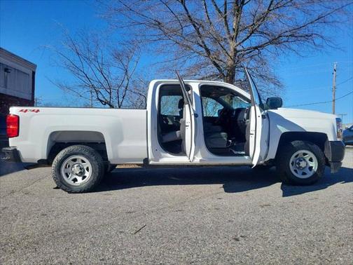 2018 Chevrolet Silverado 1500 WT