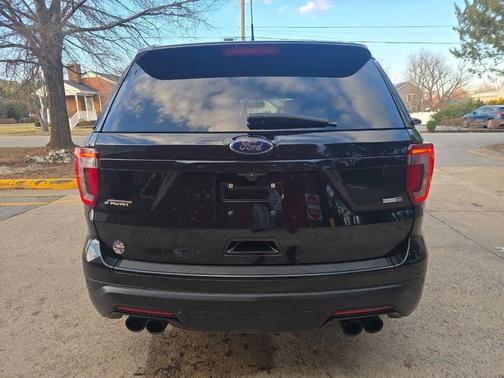 2018 Ford Explorer Sport