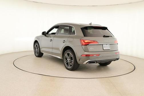 2023 Audi Q5 e 55 S line quattro Premium