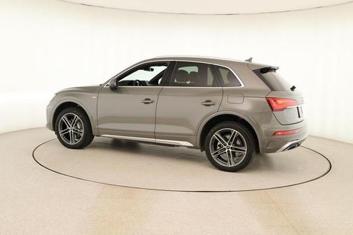 2023 Audi Q5 e 55 S line quattro Premium