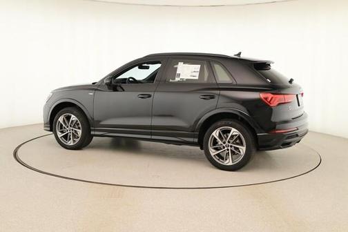 2025 Audi Q3 45 S line Premium