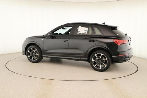 2025 Audi Q3 45 S line Premium